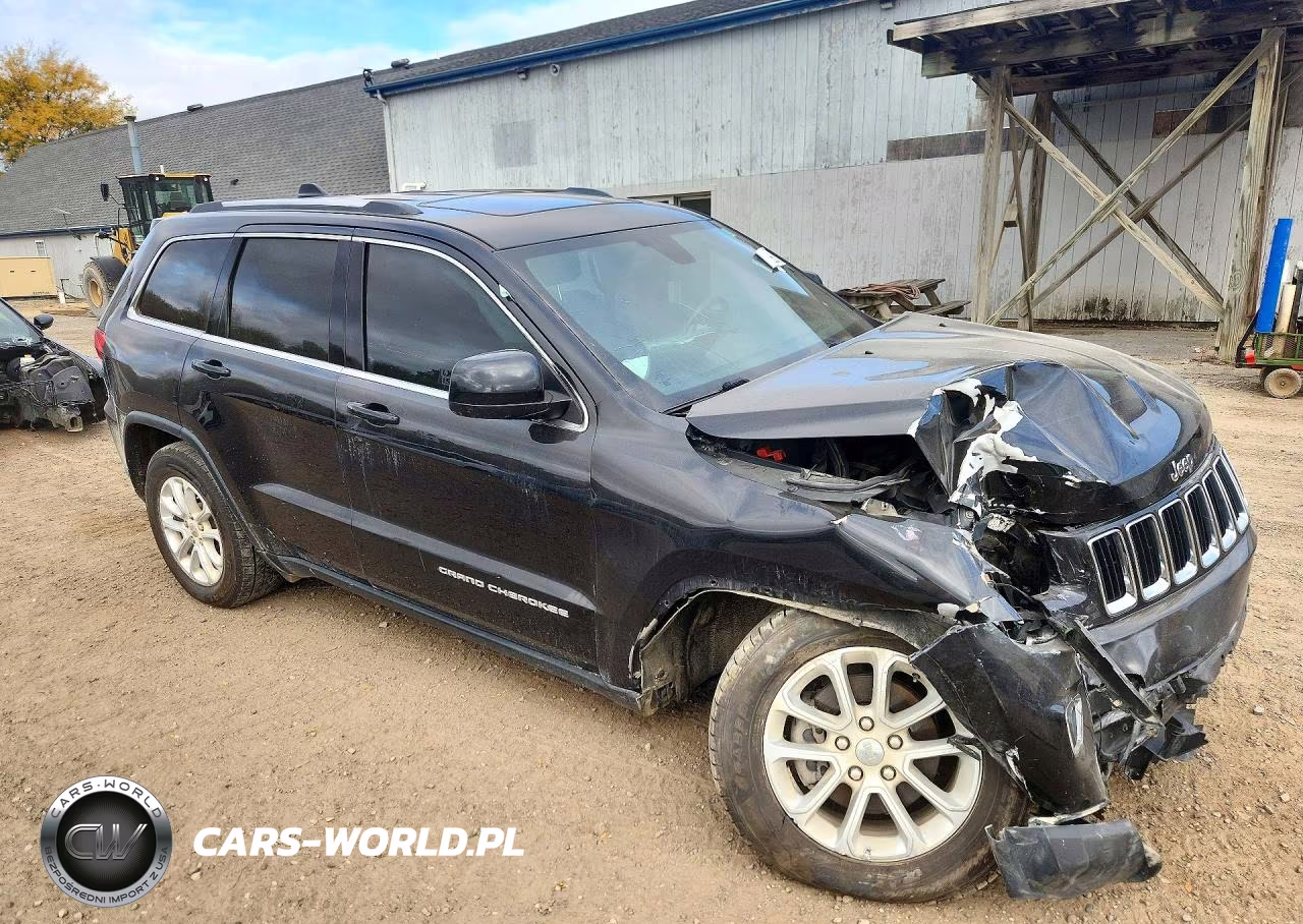 2016 Jeep Grand Cherokee Laredo VIN:1C4RJFAG2GC344070 - 4