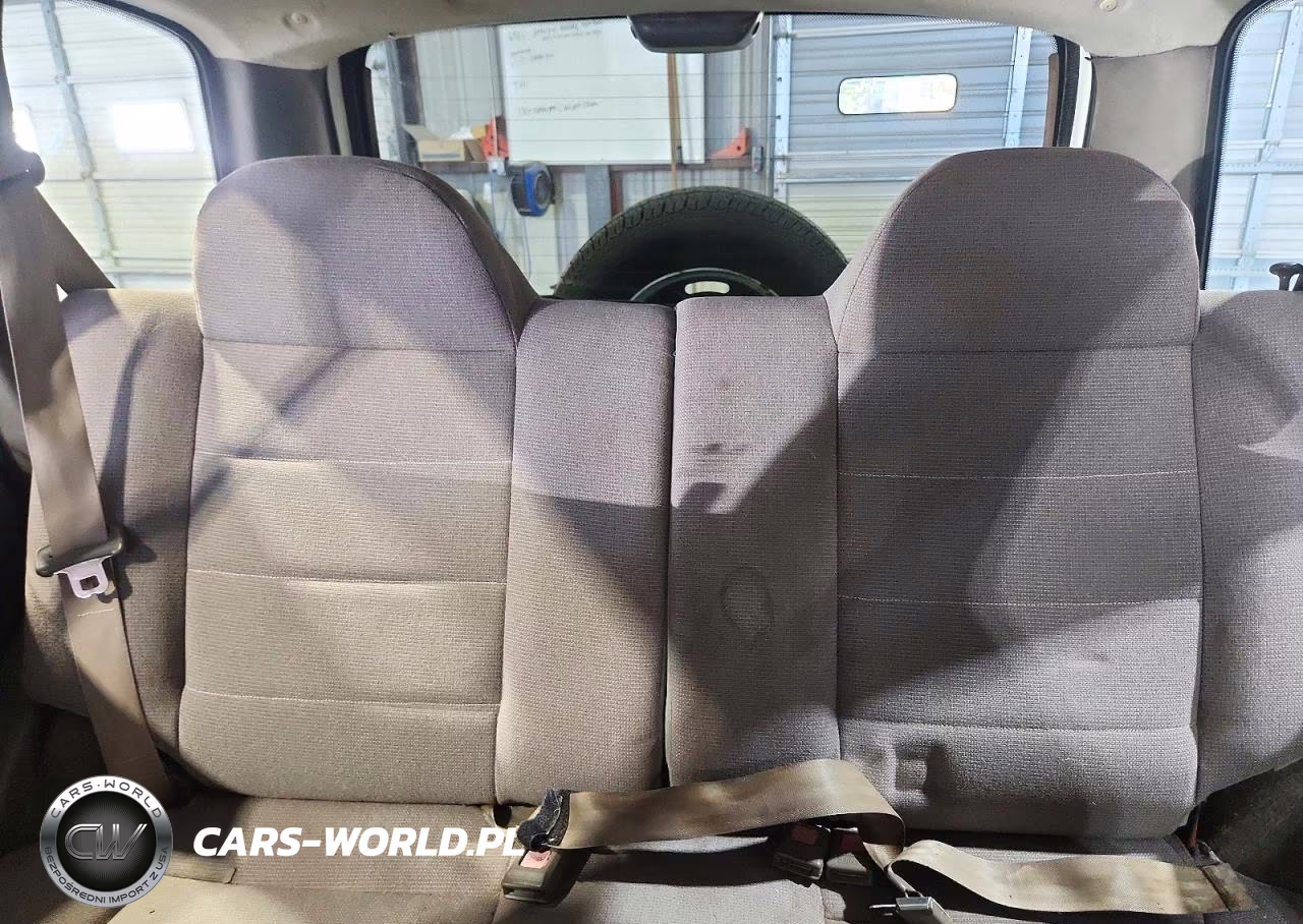 2001 Kia Sportage Base VIN:KNDJB723015077597 - 10