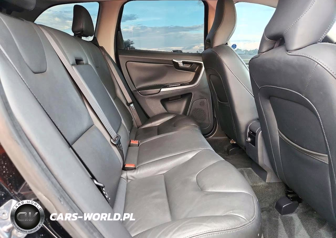 2015 Volvo Xc60 T6 Premier VIN:YV449MDK2F2649237 - 11