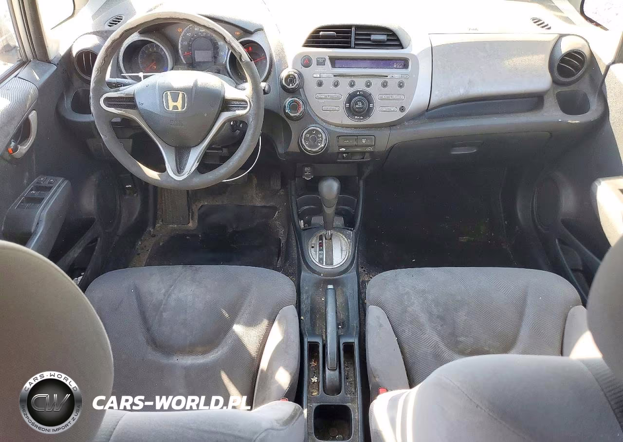 2010 Honda Fit VIN:JHMGE8H26AC001270 - 8