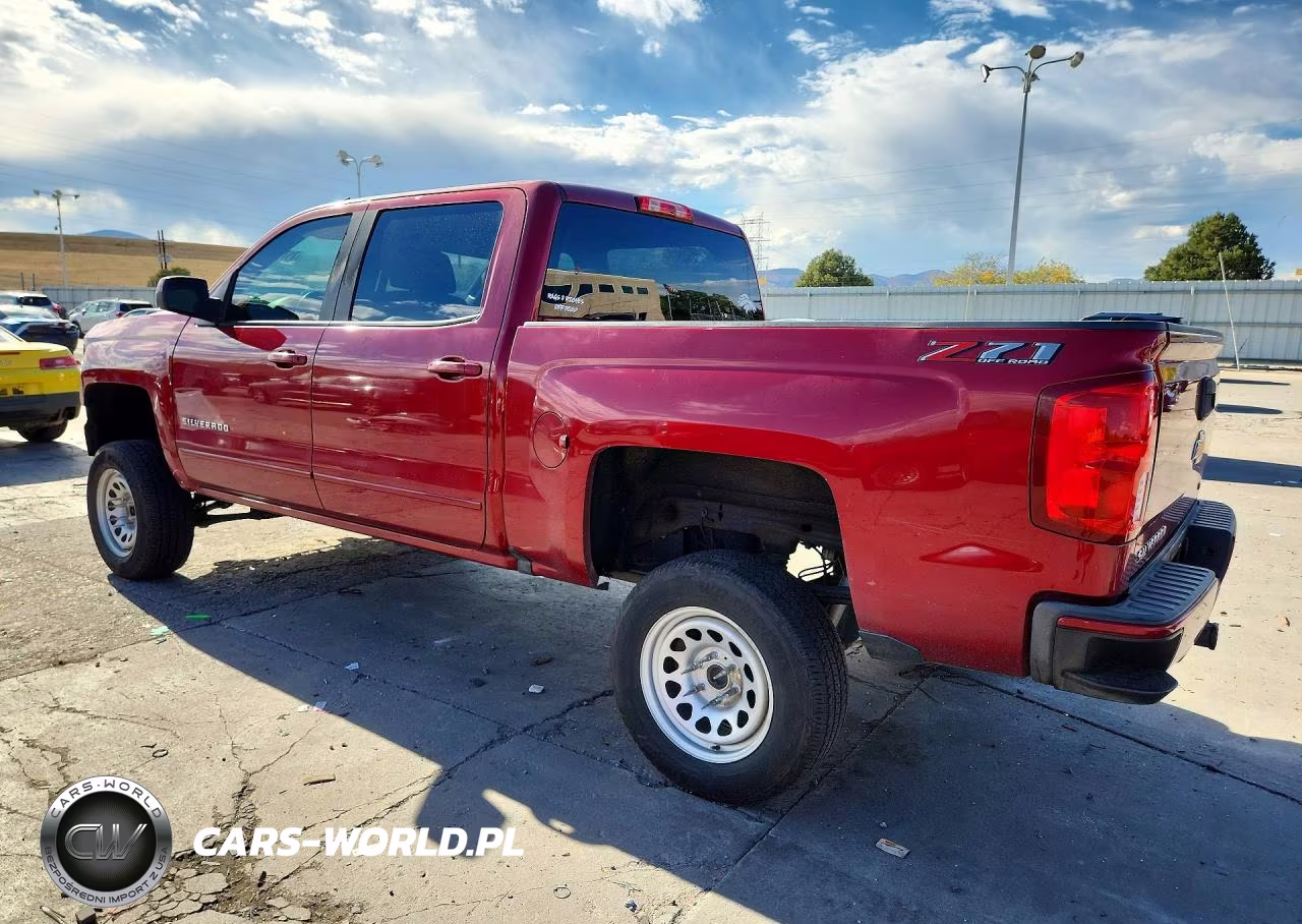 2018 Chevrolet Silverado K1500 Lt VIN:3GCUKREC9JG319669 - 2