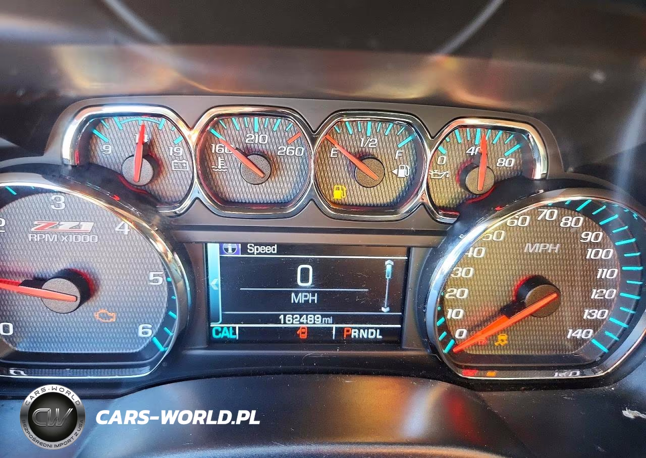 2018 Chevrolet Silverado K1500 Lt VIN:3GCUKREC9JG319669 - 9