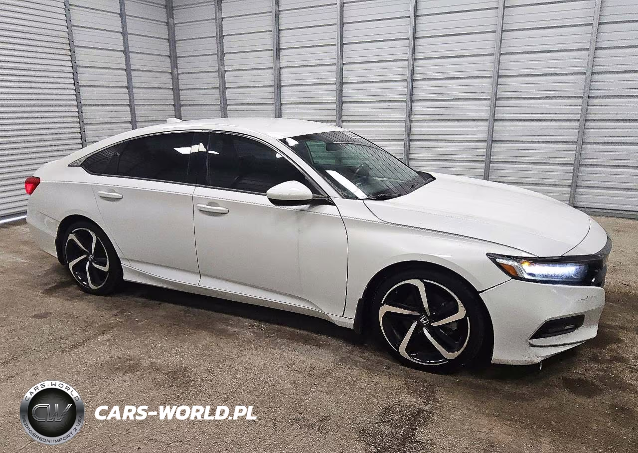 2018 Honda Accord Sport VIN:1HGCV1F31JA262385 - 4