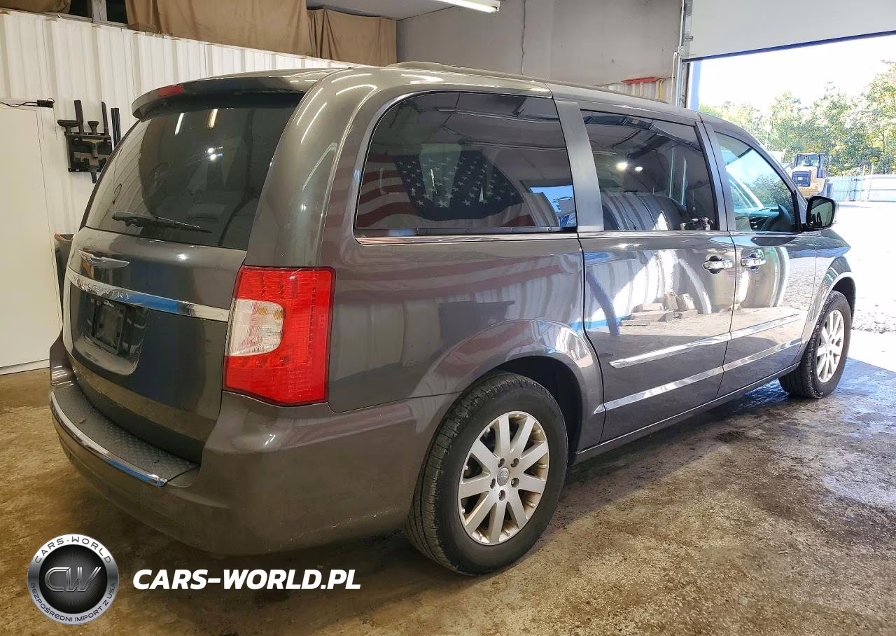 2016 Chrysler Town & Country Touring L VIN:2C4RC1CG5GR188978 - 3