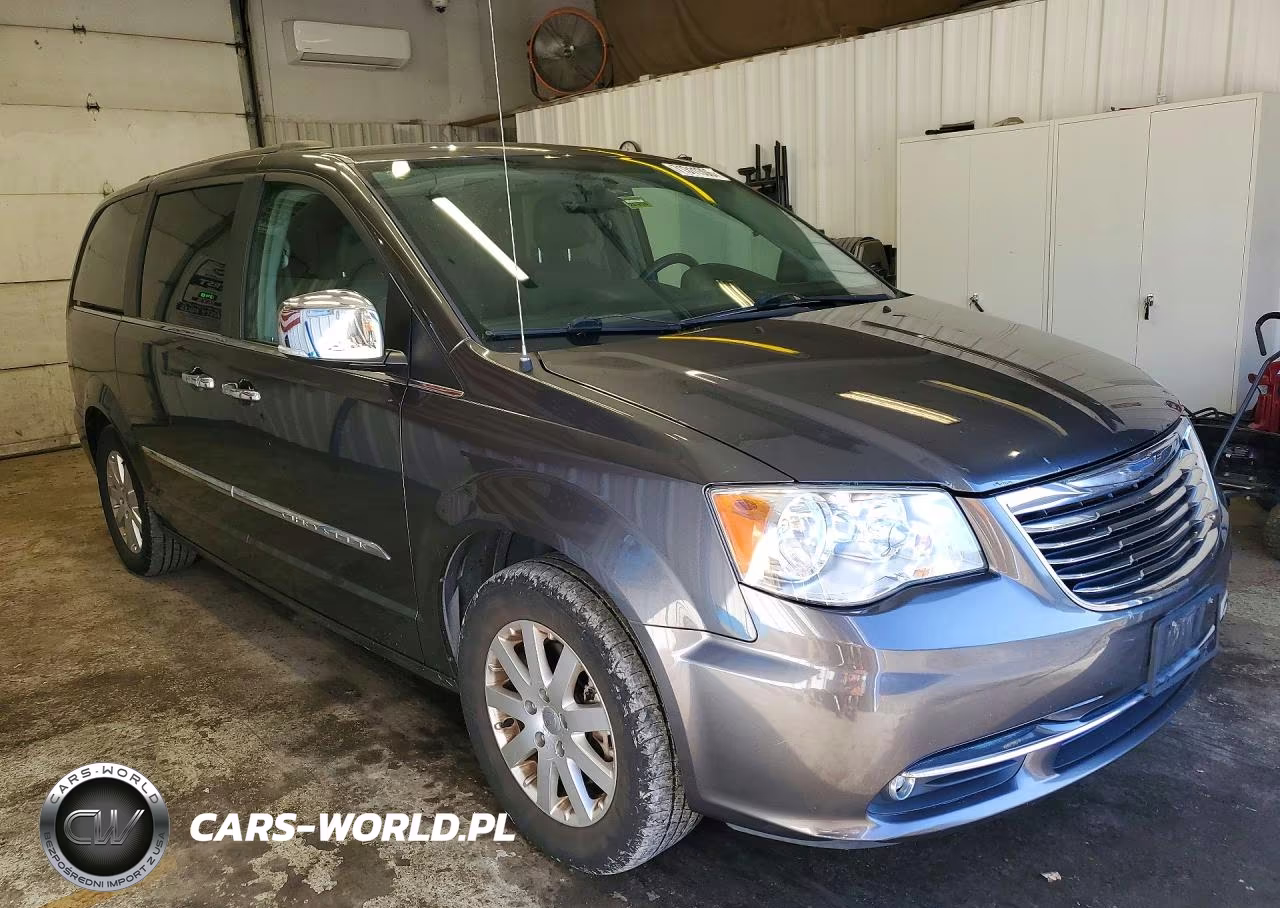 2016 Chrysler Town & Country Touring L VIN:2C4RC1CG5GR188978 - 4