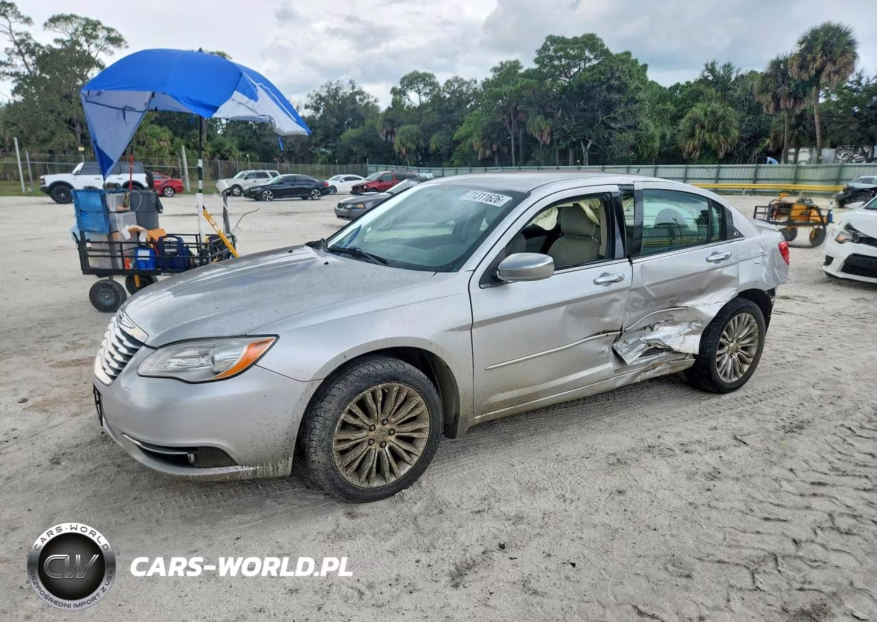 2012 Chrysler 200 Limited – zdjęcie 1 z 13