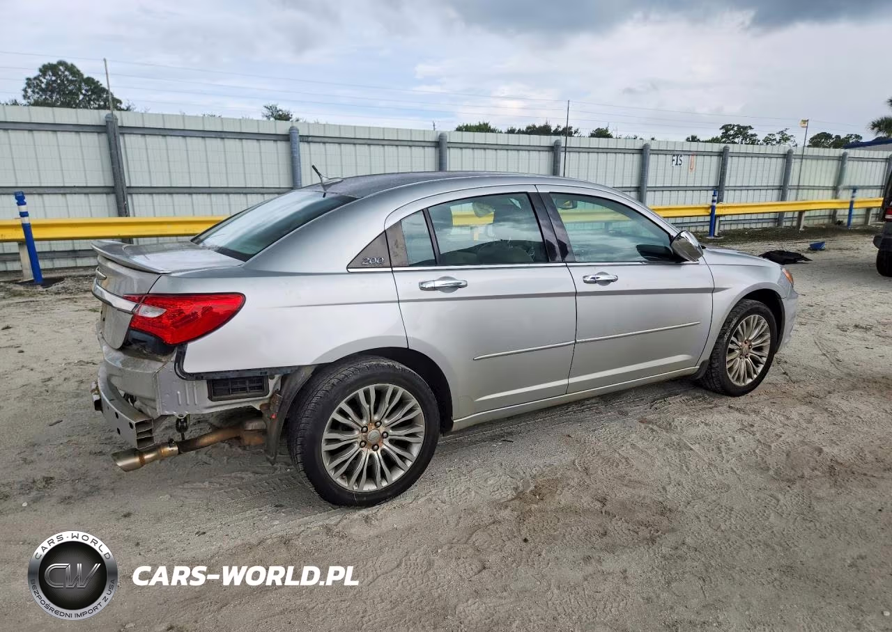 2012 Chrysler 200 Limited VIN:1C3CCBCB6CN301994 - 3