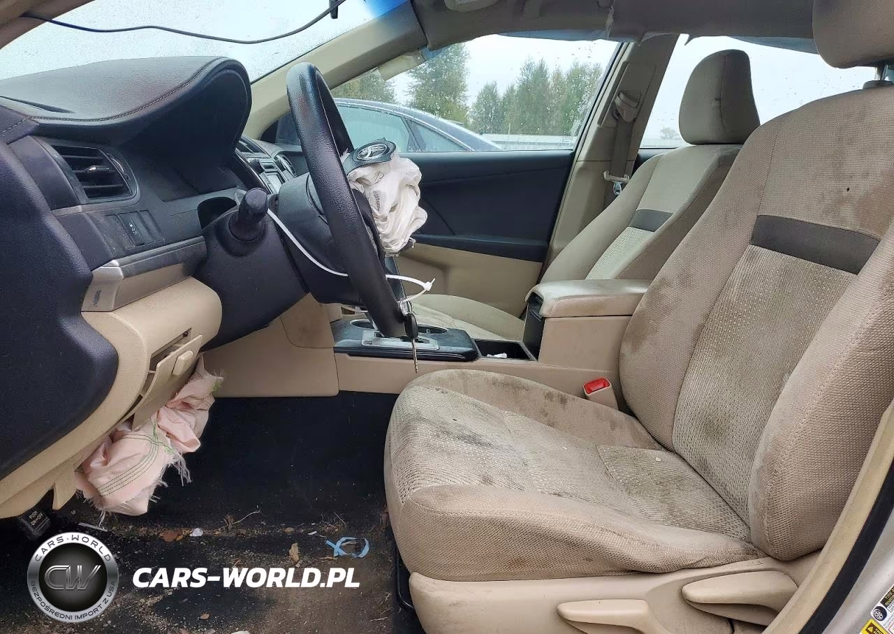 2014 Toyota Camry L VIN:4T4BF1FK3ER419872 - 7