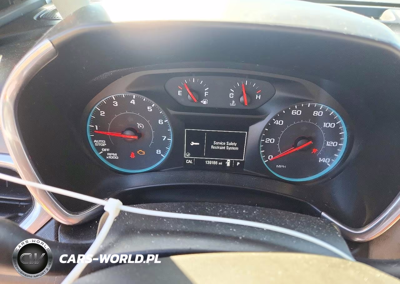 2018 Chevrolet Equinox Ls VIN:2GNAXHEV6J6273768 - 9