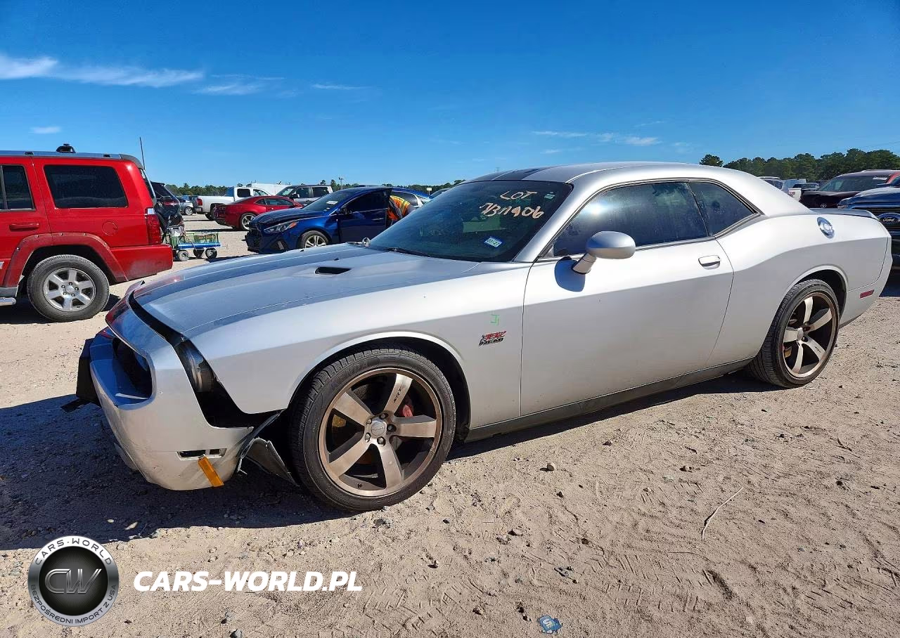 2012 Dodge Challenger Srt-8