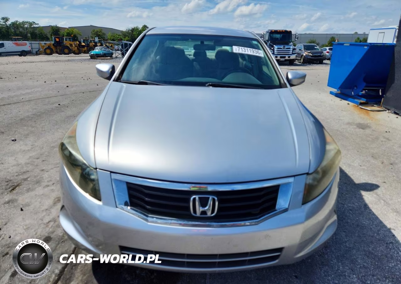 2008 Honda Accord Lxp VIN:1HGCP26428A104236 - 5