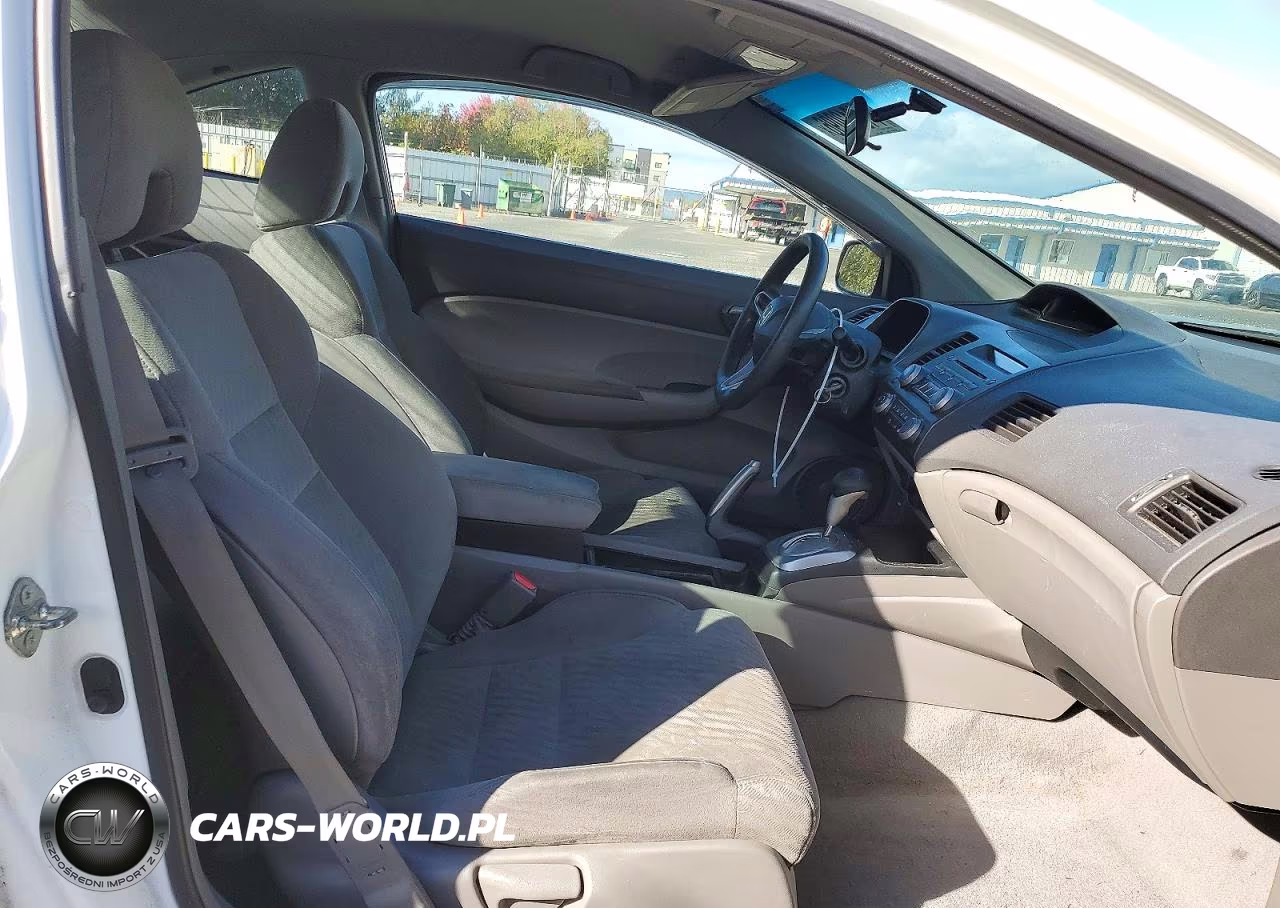 2009 Honda Civic Lx VIN:2HGFG12679H512491 - 10