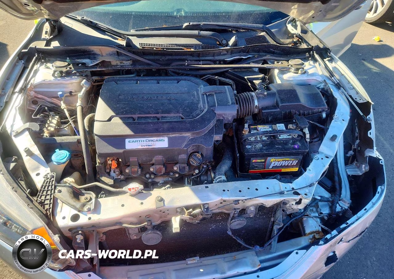 2014 Honda Accord Touring VIN:1HGCR3F9XEA037442 - 11