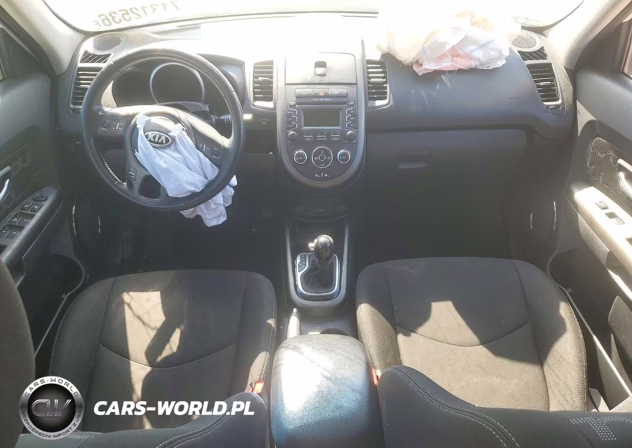 2013 Kia Soul + VIN:KNDJT2A61D7539976 - 8