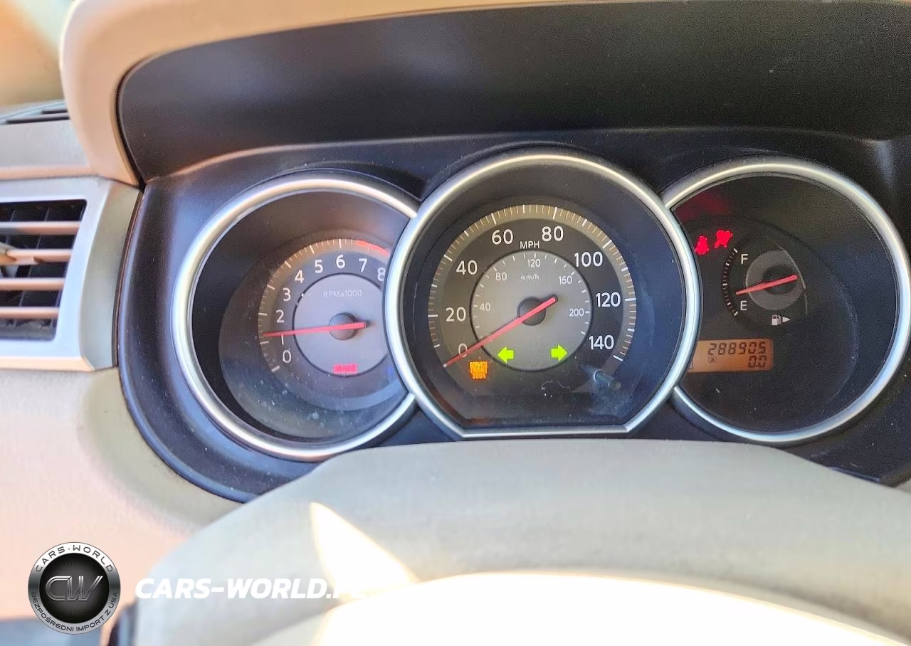 2008 Nissan Versa 1.8 S VIN:3N1BC11EX8L417742 - 9