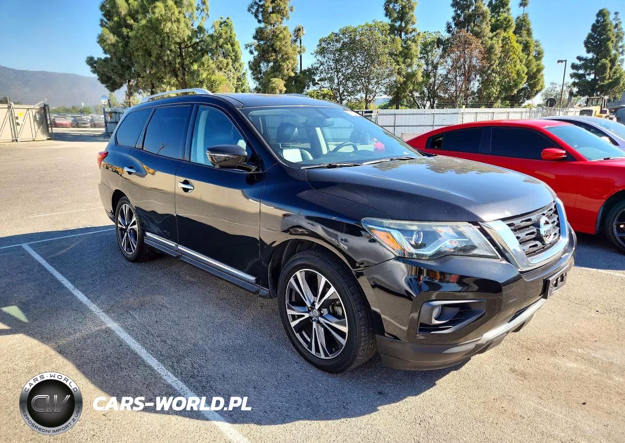 2020 Nissan Pathfinder Platinum VIN:5N1DR2DM0LC610754 - 4