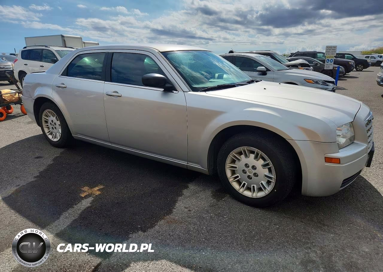 2006 Chrysler 300 VIN:2C3KA43R06H418252 - 4
