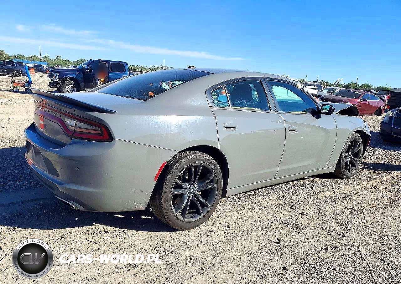 2018 Dodge Charger Sxt VIN:2C3CDXBG9JH312114 - 3