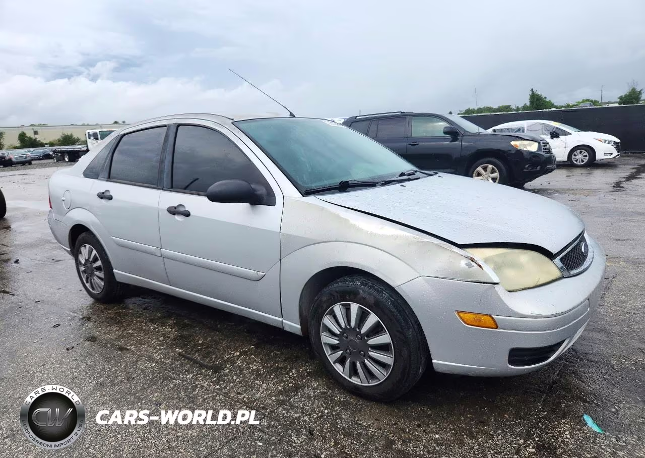 2007 Ford Focus Zx4 VIN:1FAFP34N27W256389 - 4