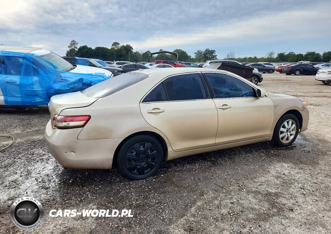 2010 Toyota Camry Le VIN:4T4BF3EK4AR038460 - 3