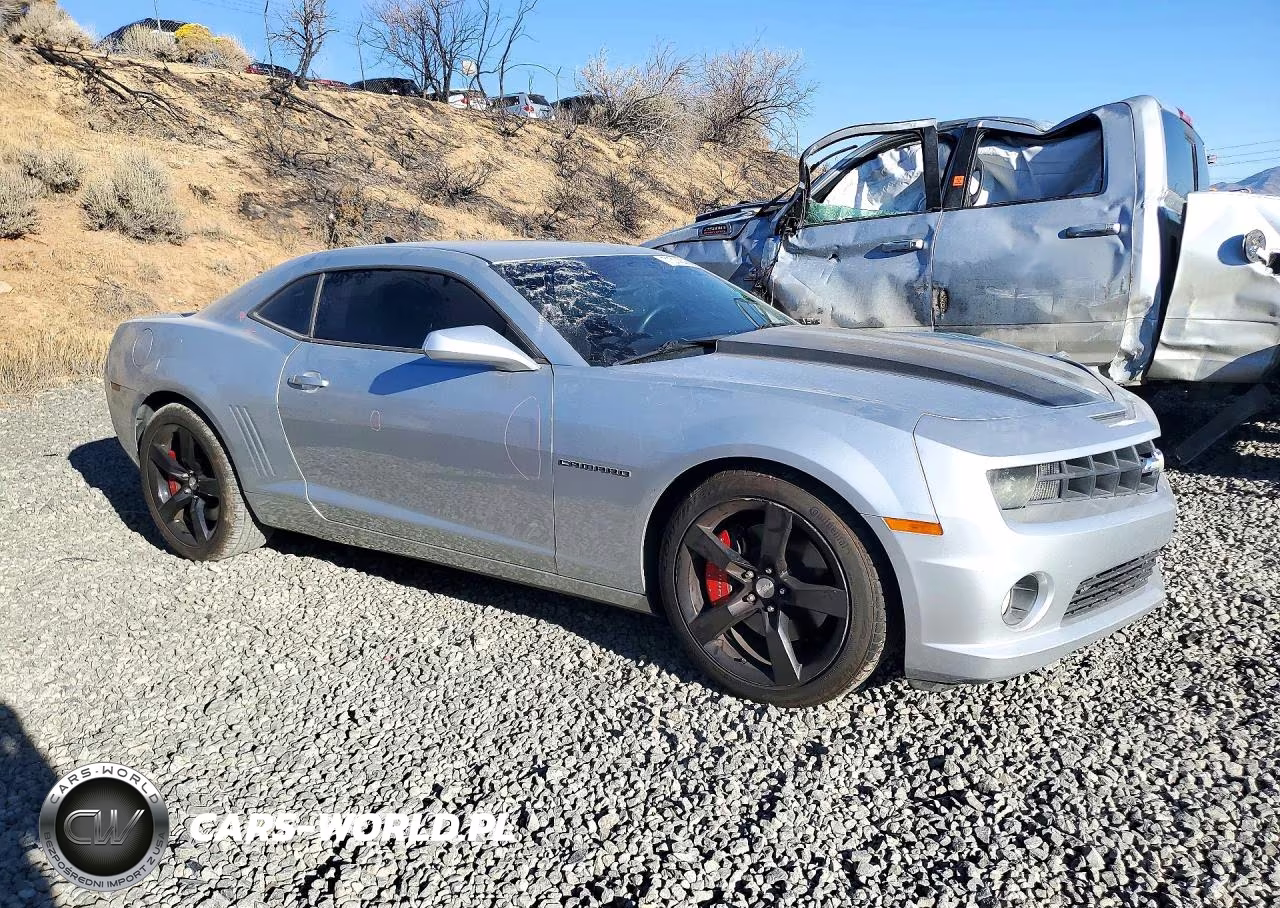 2011 Chevrolet Camaro 2Ss VIN:2G1FK1EJ8B9132047 - 4