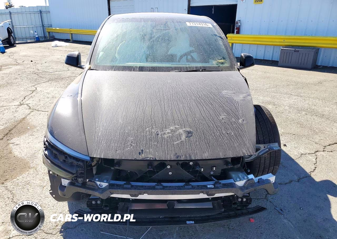 2026 Tesla Model Y VIN:7SAYGDED1TF699200 - 5