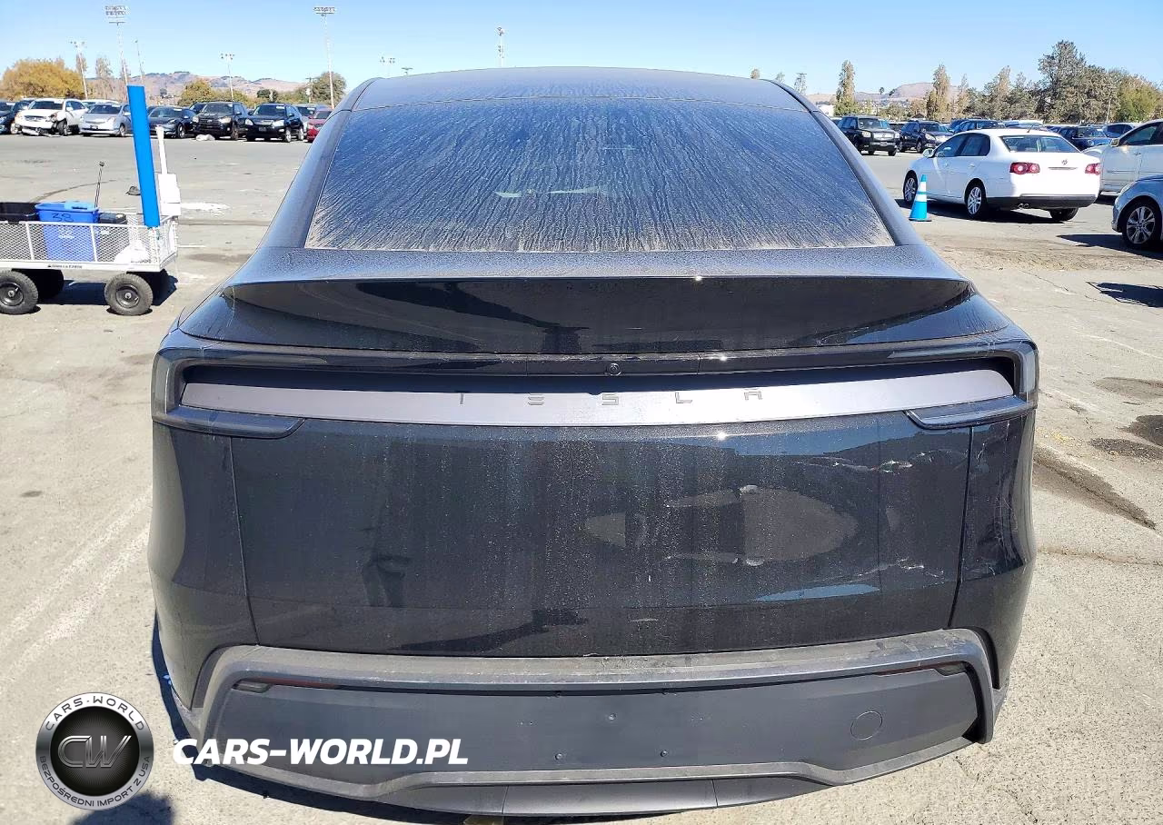 2026 Tesla Model Y VIN:7SAYGDED1TF699200 - 6