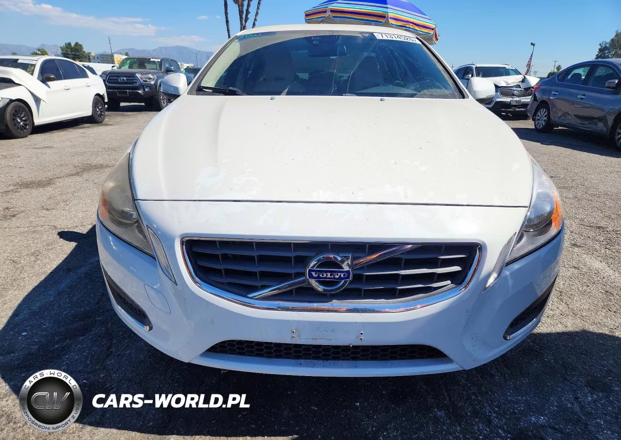 2012 Volvo S60 T5 VIN:YV1622FS6C2051904 - 5