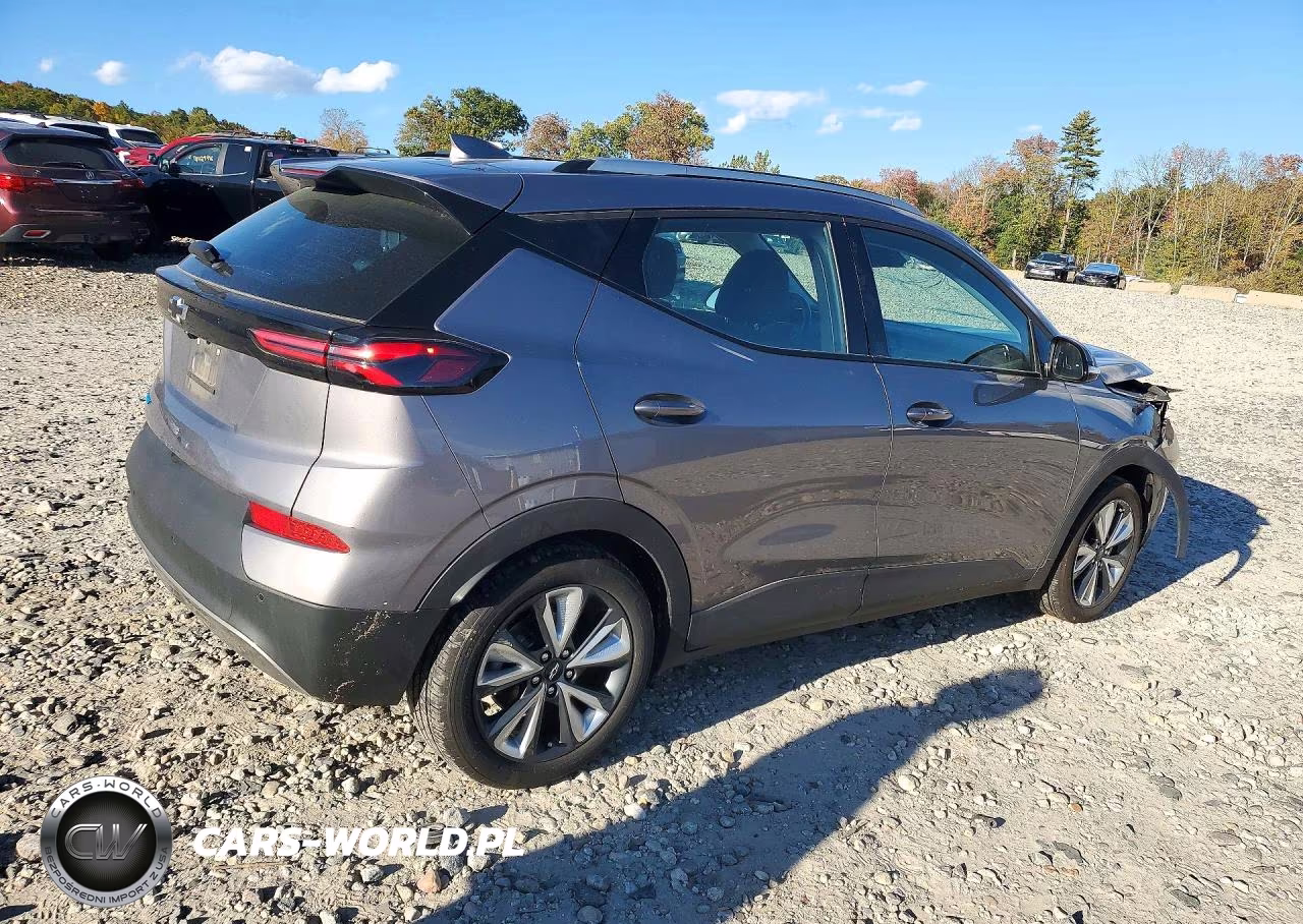 2023 Chevrolet Bolt Euv Lt VIN:1G1FY6S02P4196215 - 3