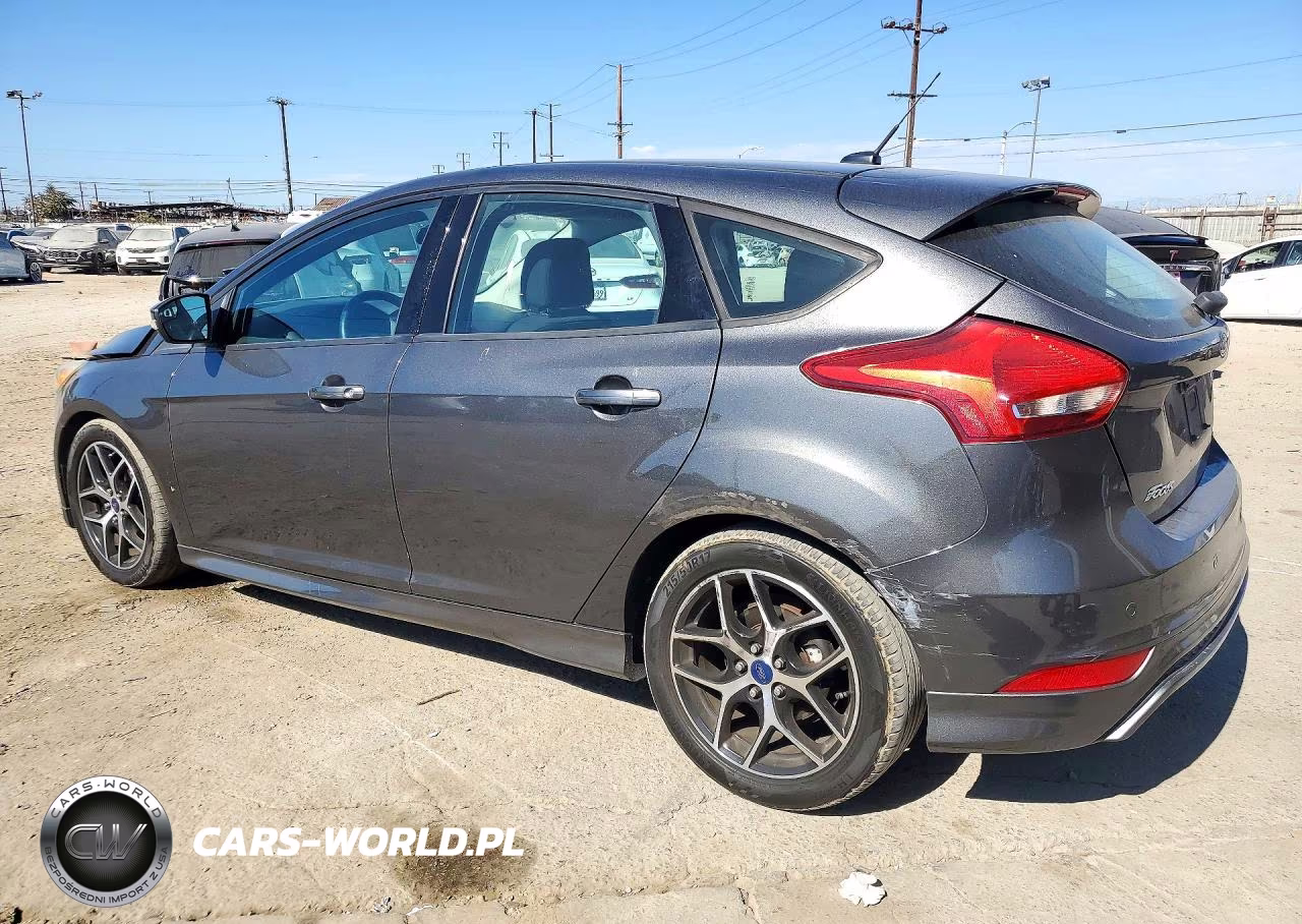 2016 Ford Focus Se VIN:1FADP3K2XGL405603 - 2
