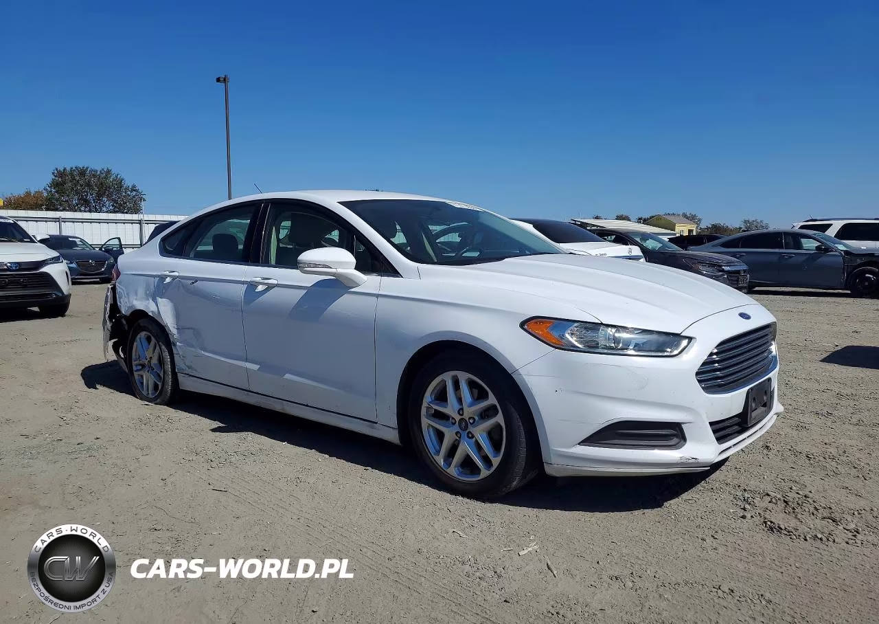 2015 Ford Fusion Se VIN:1FA6P0H79F5128536 - 4