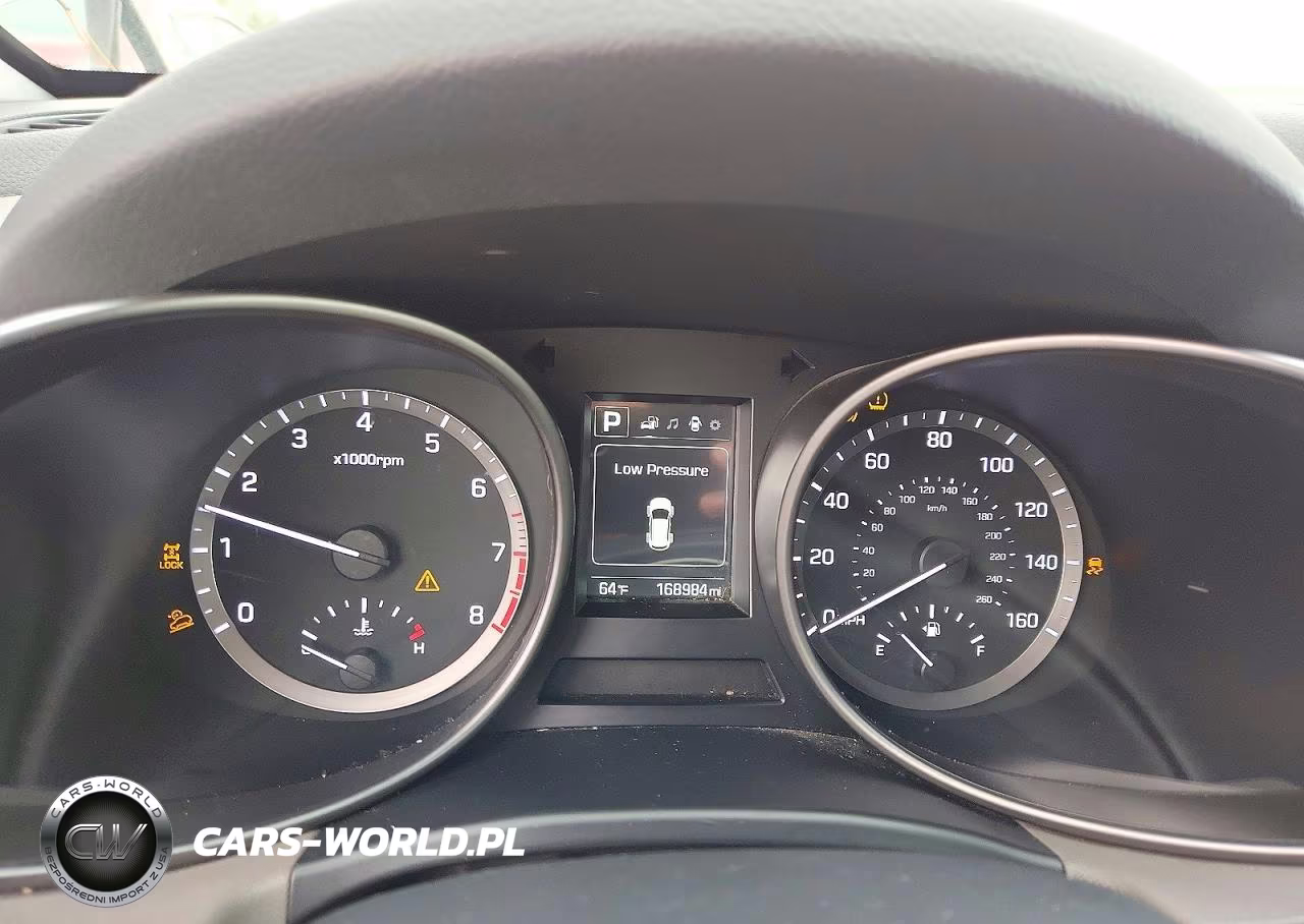 2017 Hyundai Santa Fe Se VIN:KM8SMDHFXHU188958 - 9