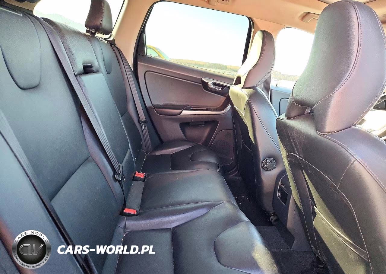 2015 Volvo Xc60 T5 Premier VIN:YV4612RK7F2632687 - 10