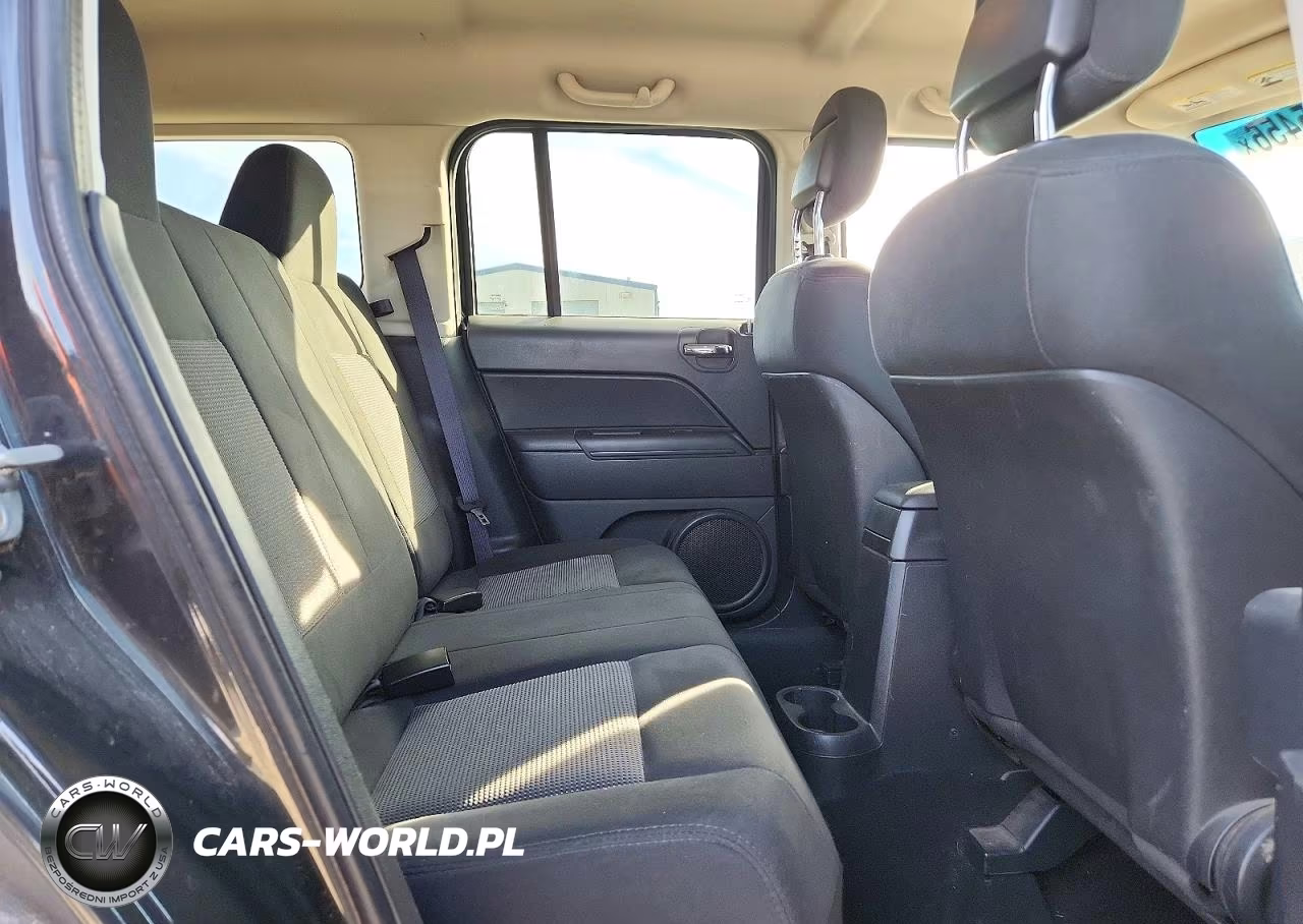 2011 Jeep Patriot Sport VIN:1J4NF1GB7BD111717 - 10