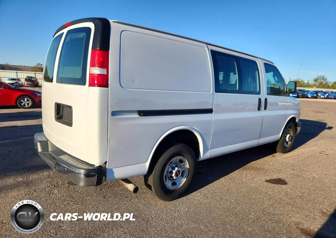 2018 GMC Savana 2500 Cargo Delivery Van VIN:1GTW7AFG2J1902497 - 3