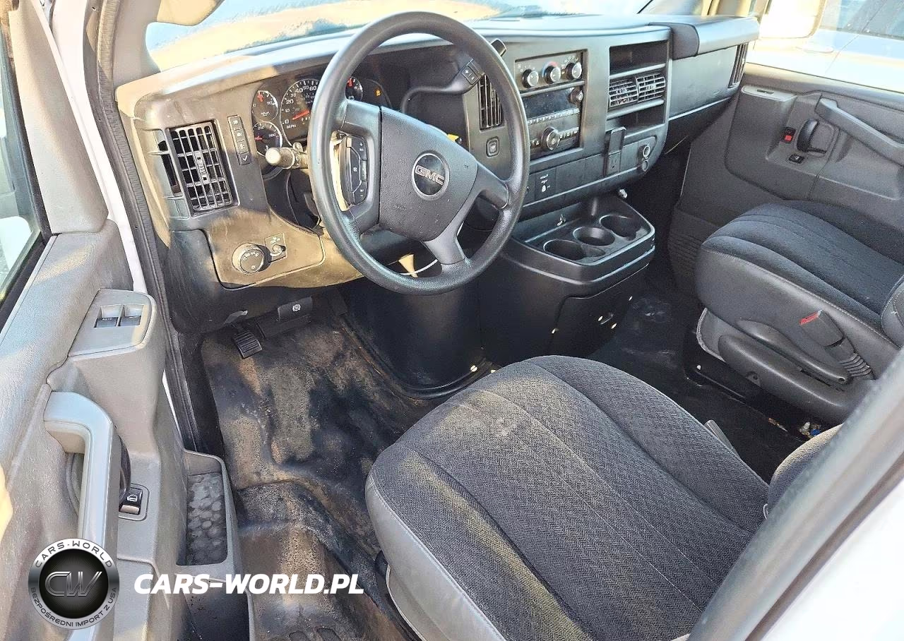 2018 GMC Savana 2500 Cargo Delivery Van VIN:1GTW7AFG2J1902497 - 8