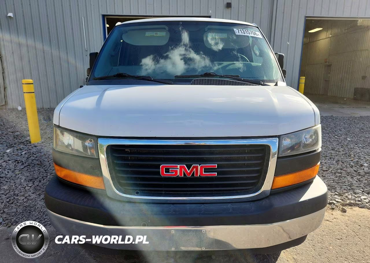 2017 GMC Savana 2500 Cargo Delivery Van VIN:1GTW7AFF8H1913098 - 5