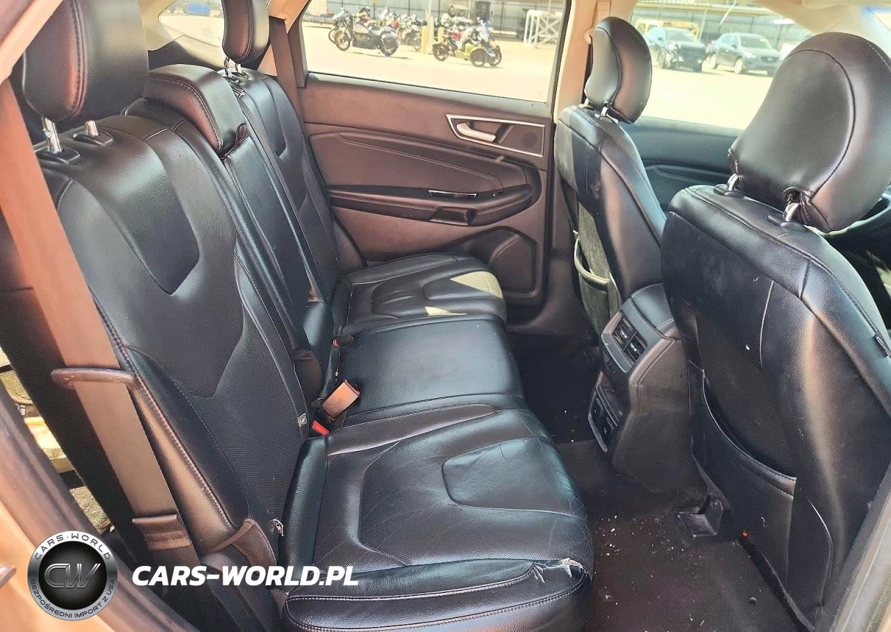 2018 Ford Edge Titanium VIN:2FMPK3K89JBC43914 - 11