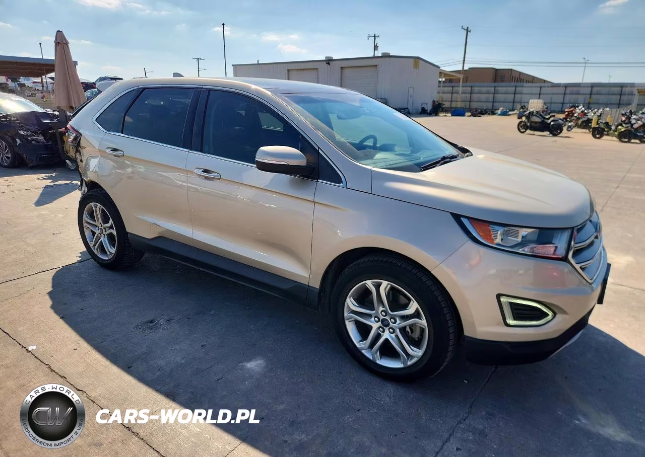 2018 Ford Edge Titanium VIN:2FMPK3K89JBC43914 - 4