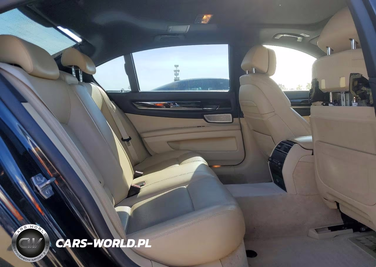 2013 BMW 750 Lxi VIN:WBAYF8C57DDE59239 - 10