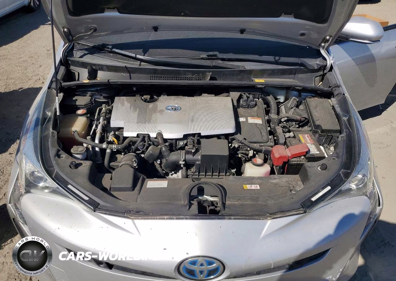 2016 Toyota Prius Four Touring VIN:JTDKARFU6G3504730 - 11