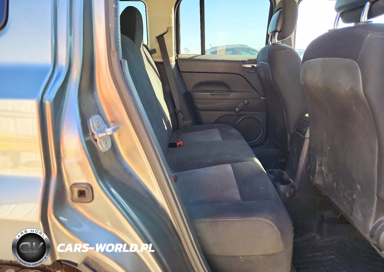 2014 Jeep Patriot Sport VIN:1C4NJRBBXED529123 - 11