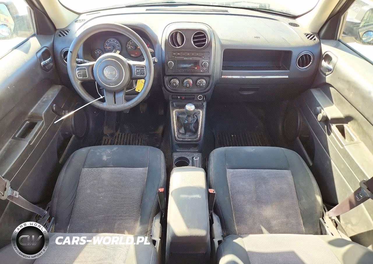 2014 Jeep Patriot Sport VIN:1C4NJRBBXED529123 - 8