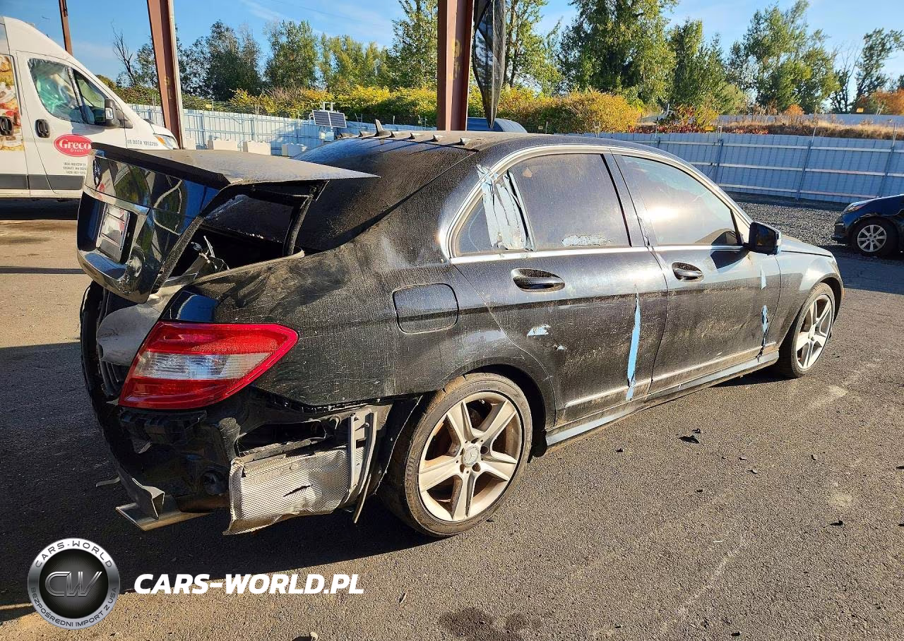 2010 Mercedes-Benz C 300 VIN:WDDGF5EBXAR103997 - 3