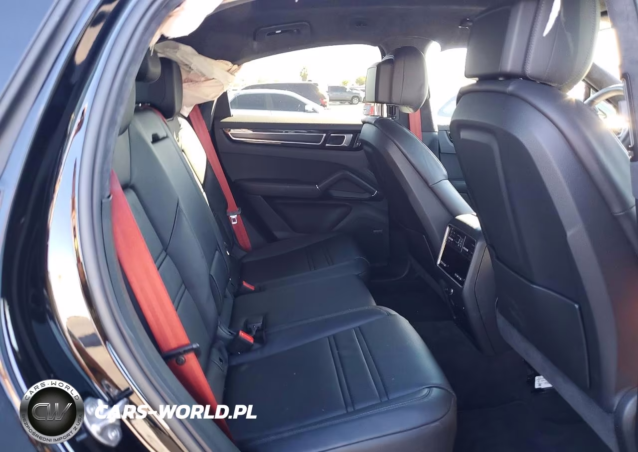 2023 Porsche Cayenne Gts Coupe VIN:WP1BG2AY5PDA32643 - 11