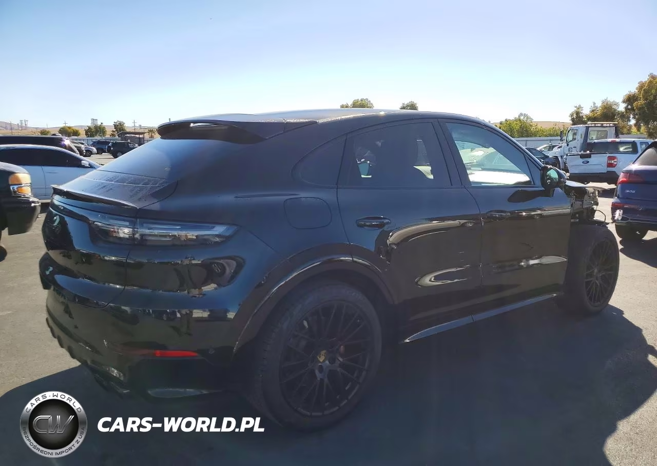 2023 Porsche Cayenne Gts Coupe VIN:WP1BG2AY5PDA32643 - 3