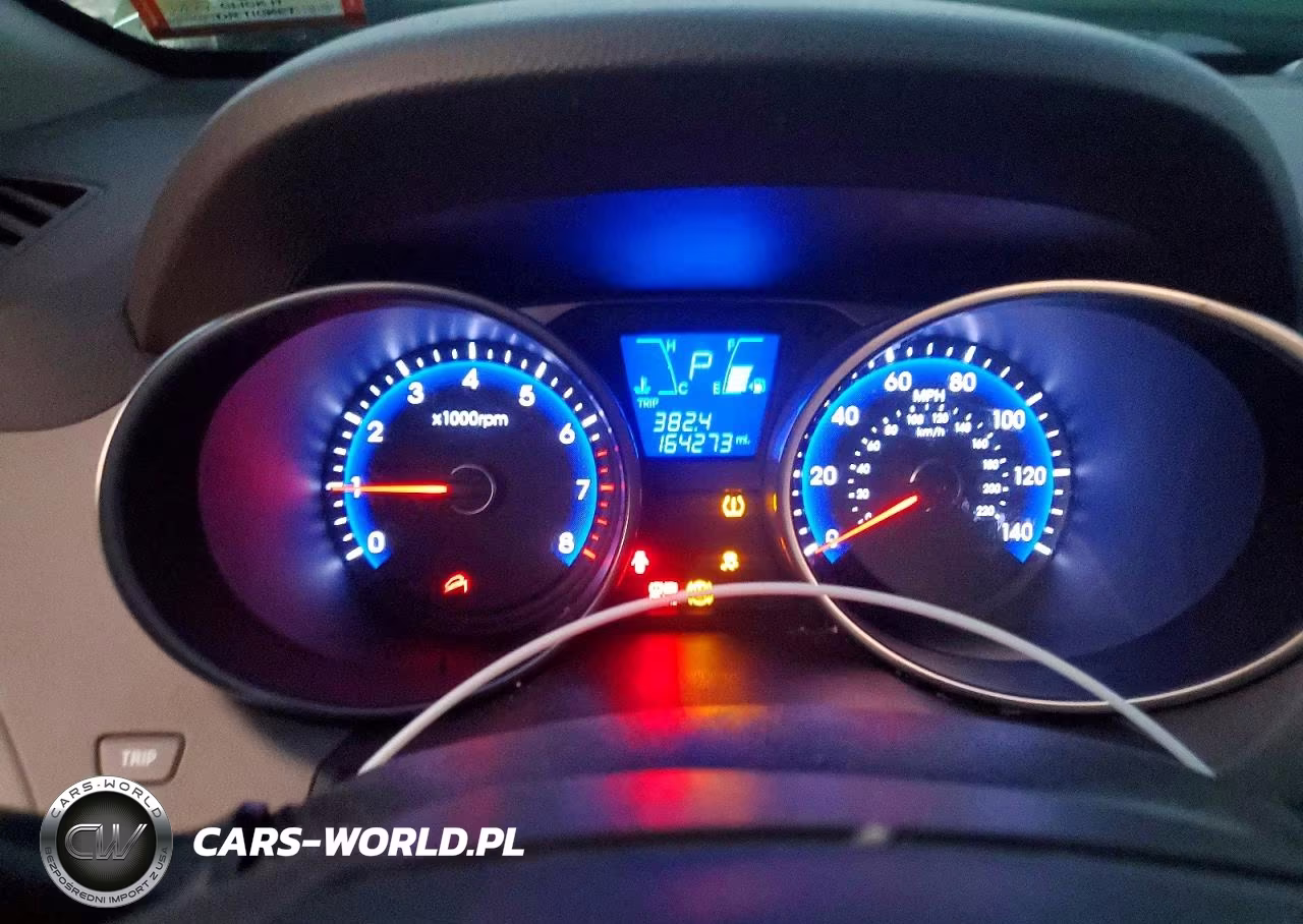 2010 Hyundai Tucson Gls VIN:KM8JU3AC6AU083555 - 9