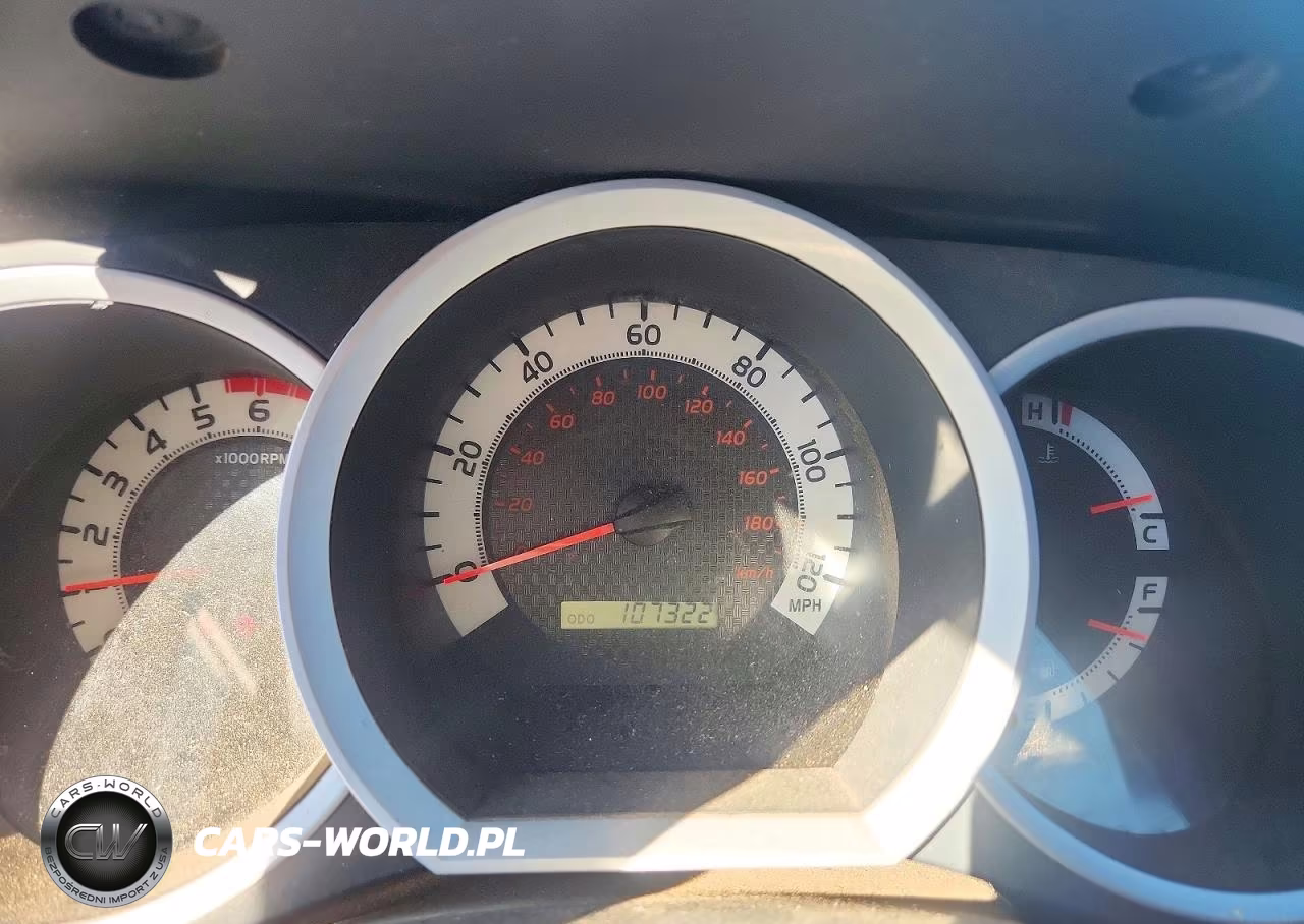2014 Toyota Tacoma V6 VIN:3TMLU4EN4EM147973 - 9