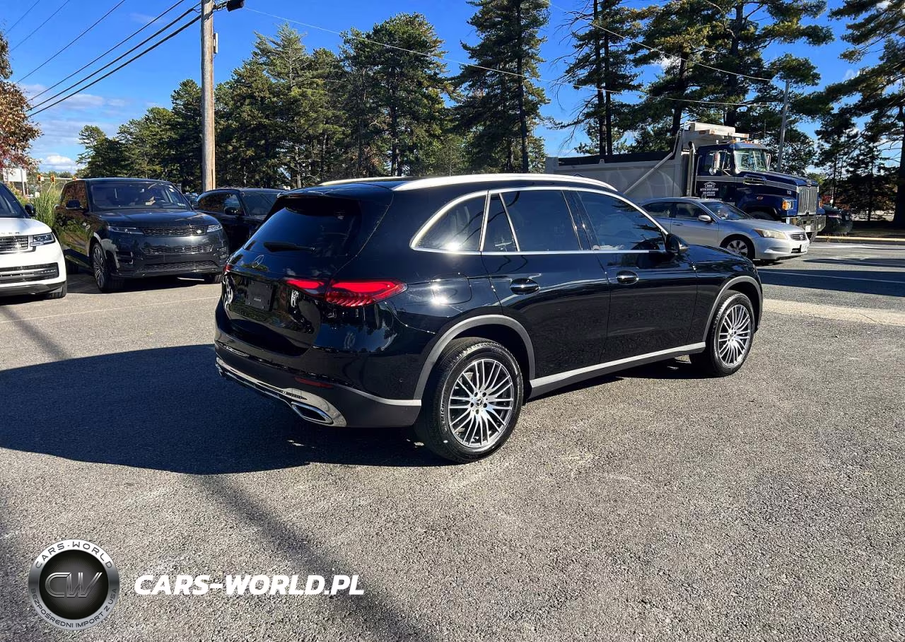 2024 Mercedes-Benz Glc 300 VIN:W1NKM4GB5RF198735 - 4