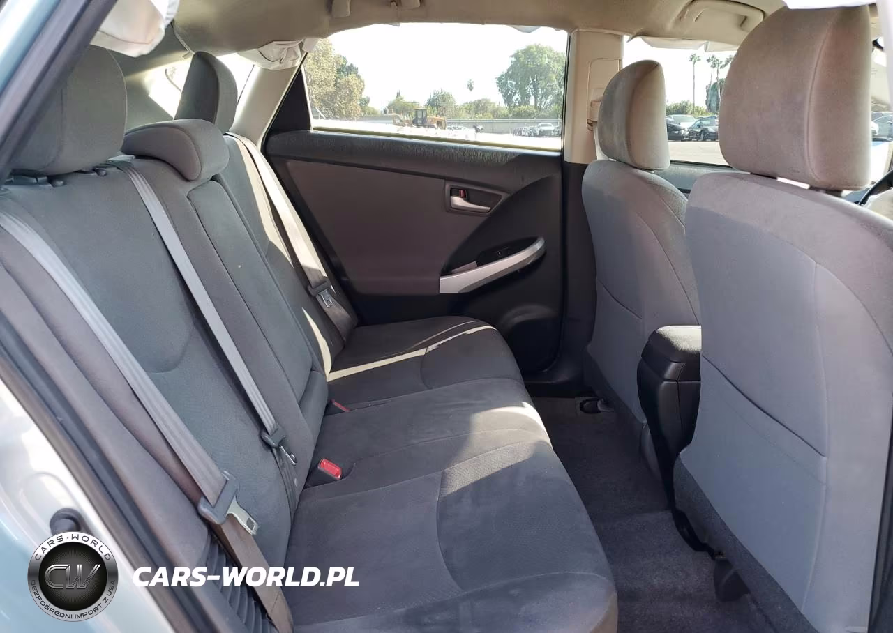 2015 Toyota Prius VIN:JTDKN3DU4F1994583 - 10